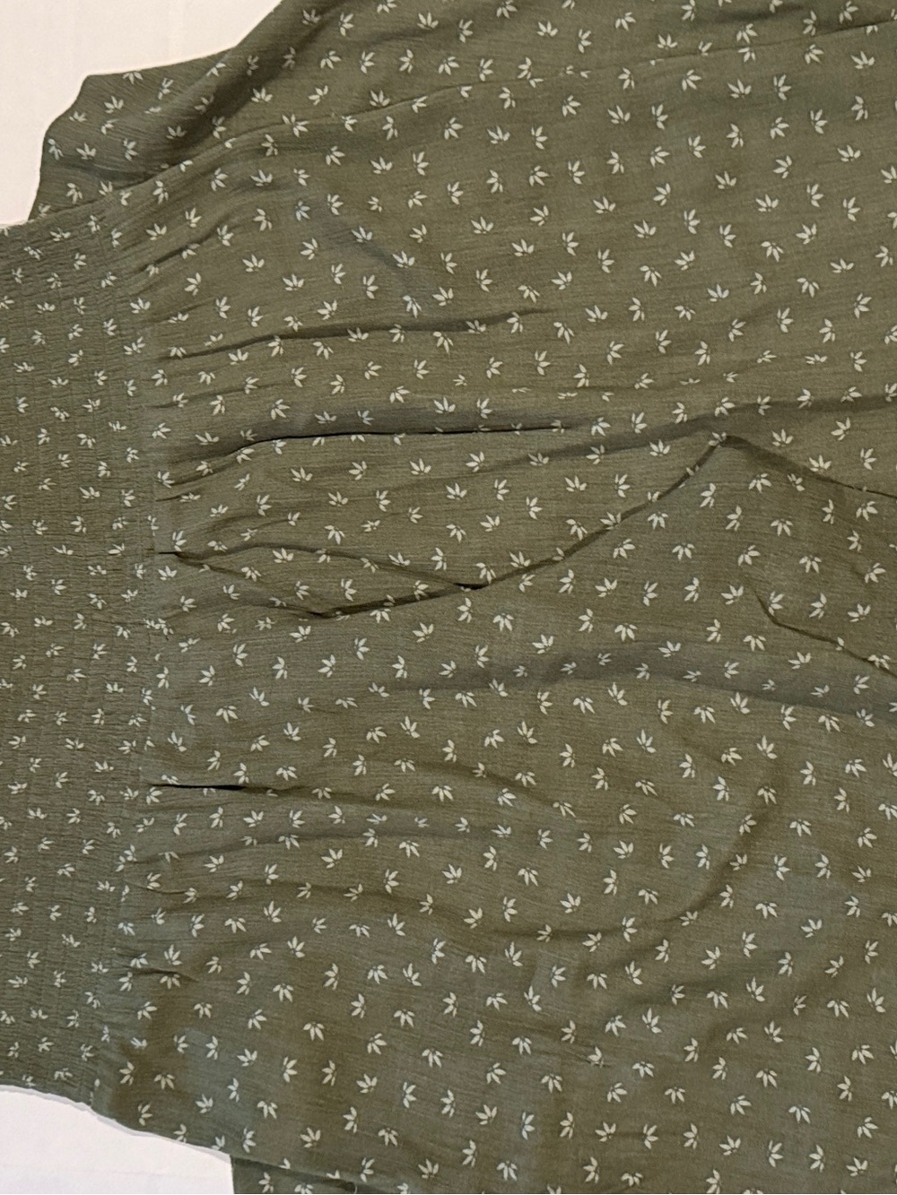 Three Dots Olive Green Wide-Leg Pants with Smocked Waist - Picture 9 of 10